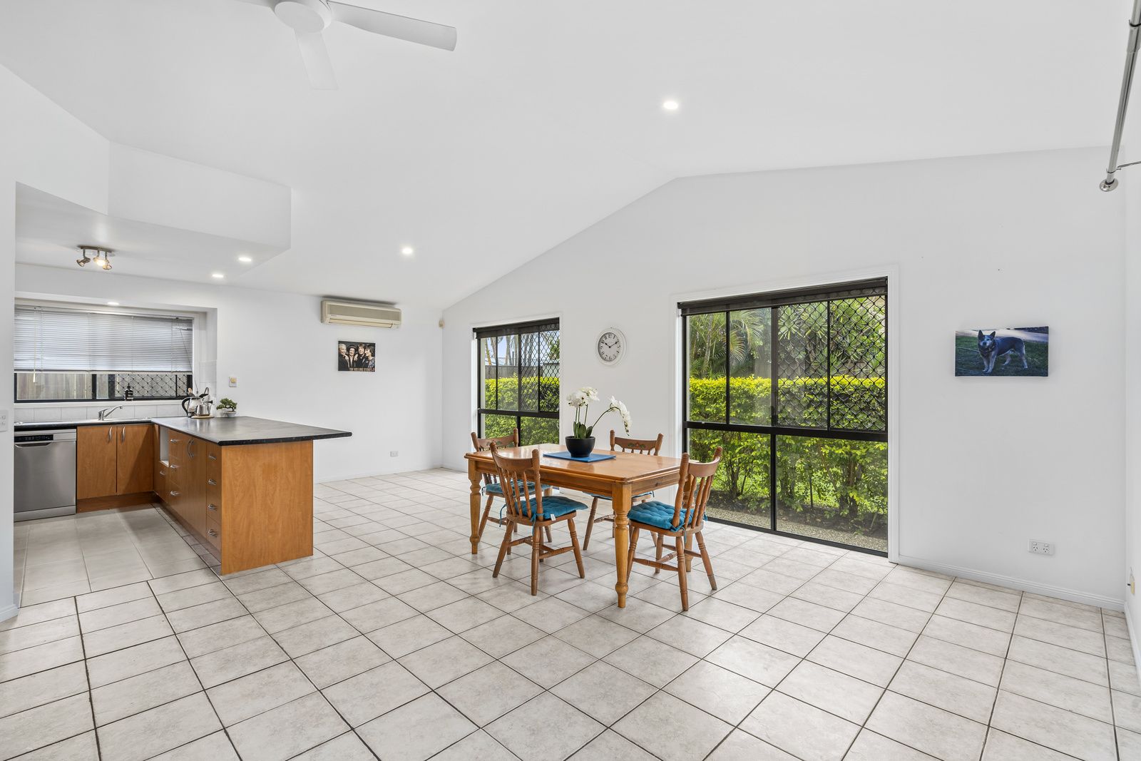 31 Gumleaf Drive, Molendinar QLD 4214, Image 0