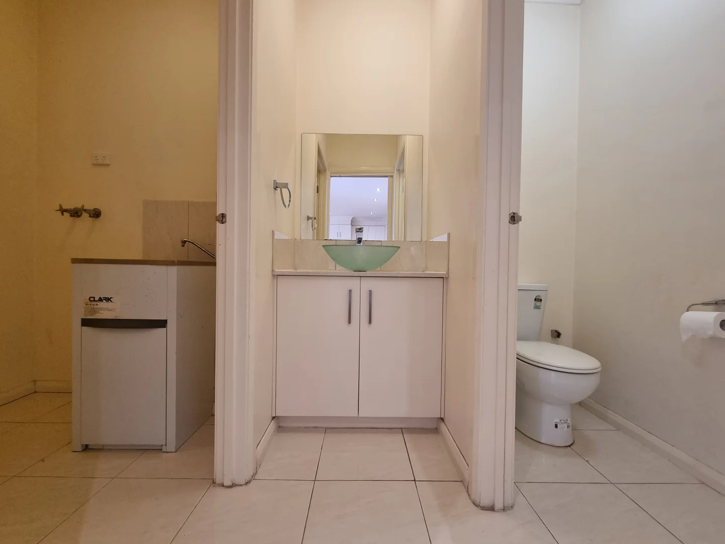 Additional image 8 of 1B/56 Oakes Avenue, Clayton South VIC 3169