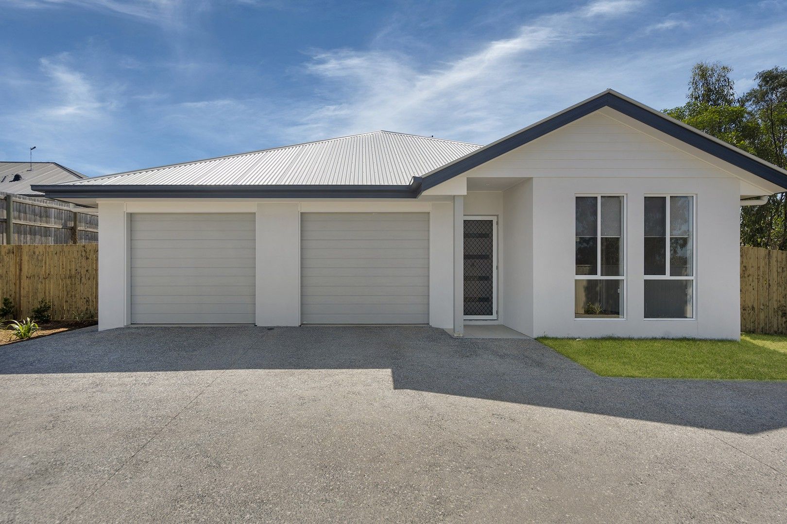 4 bedrooms Duplex in 1/9 Ludwig Street LEICHHARDT QLD, 4305
