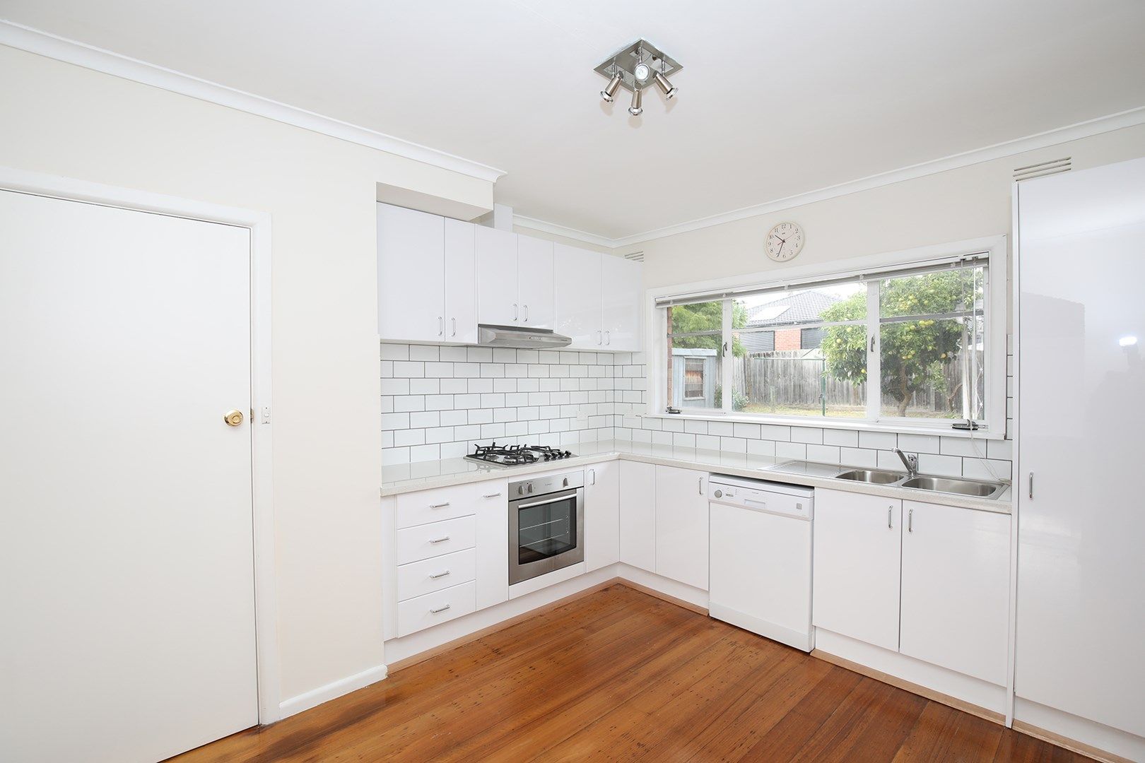 3 bedrooms House in 12 Dallas Crescent WATSONIA VIC, 3087