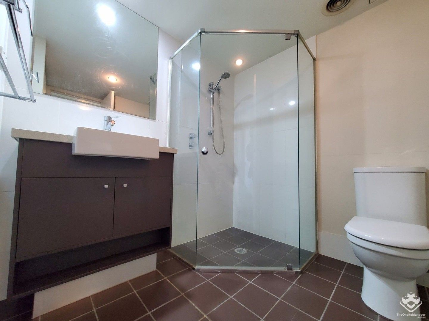 2 bedrooms Apartment / Unit / Flat in L0608/92-100 Quay Street BRISBANE CITY QLD, 4000