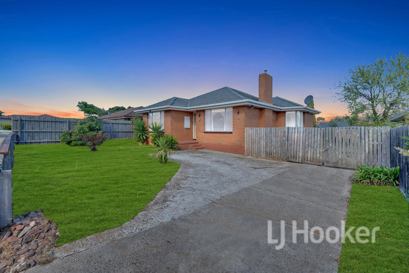 30 Vista Drive, Melton VIC 3337, Image 2