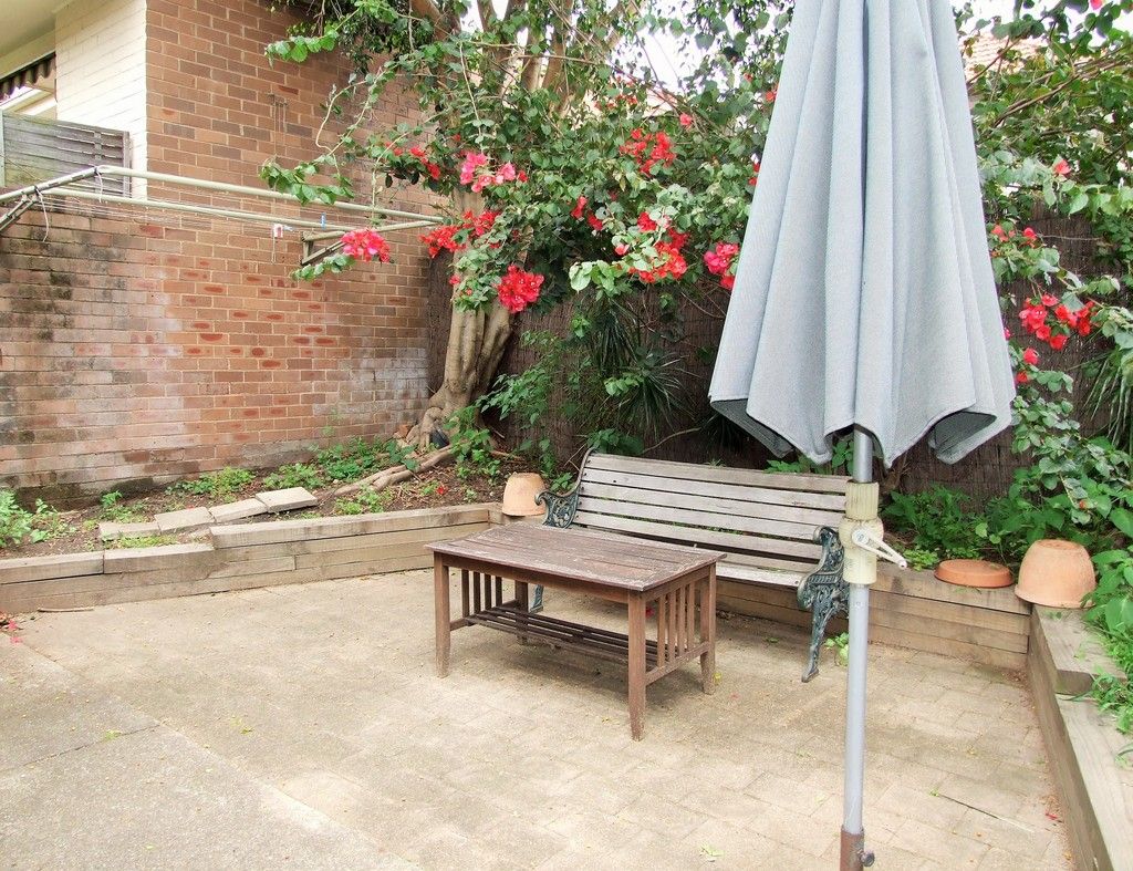 2 bedrooms House in 17 Old Lane CREMORNE NSW, 2090