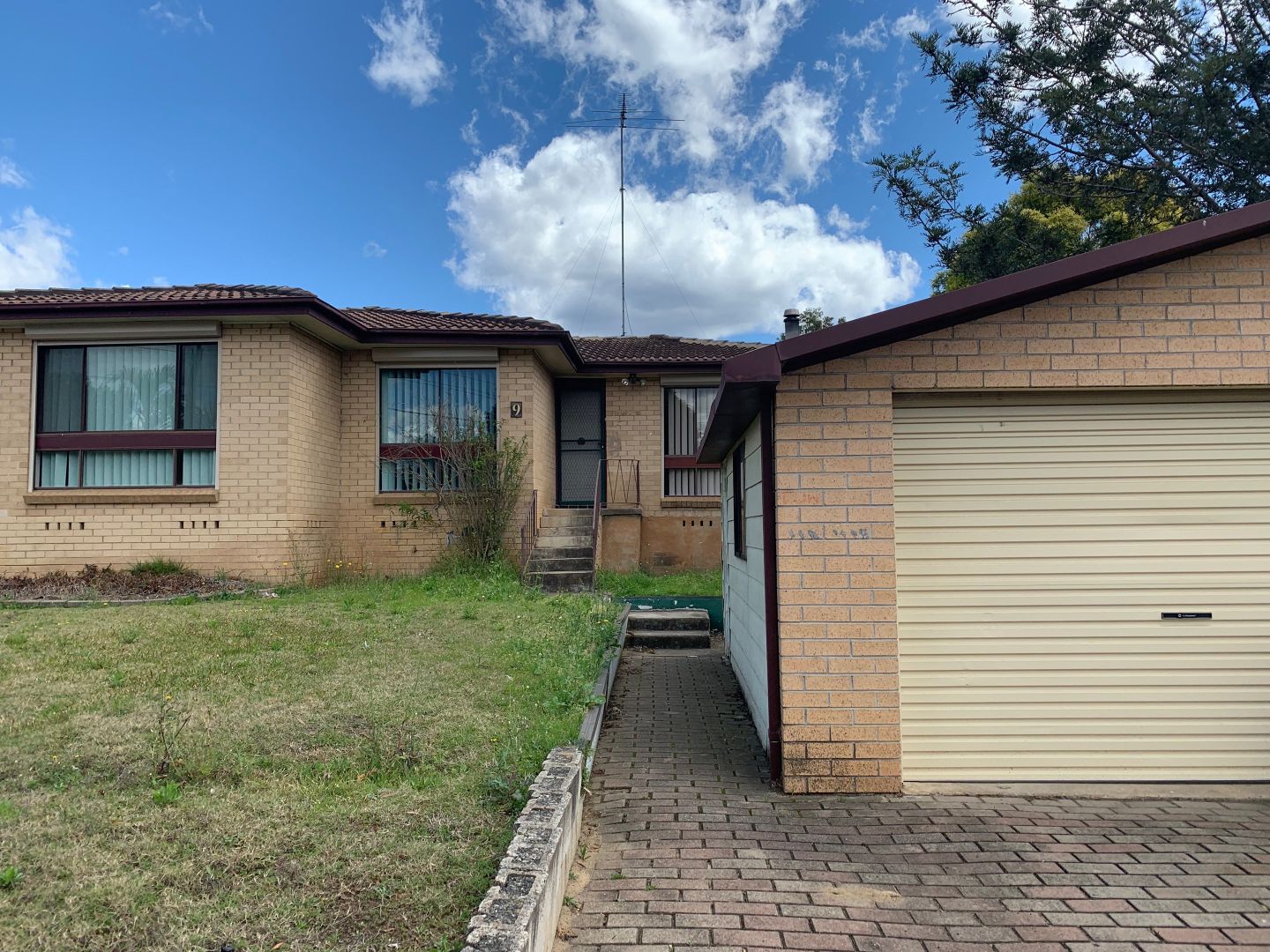9 Flavel Street, South Penrith Property History & Address Research