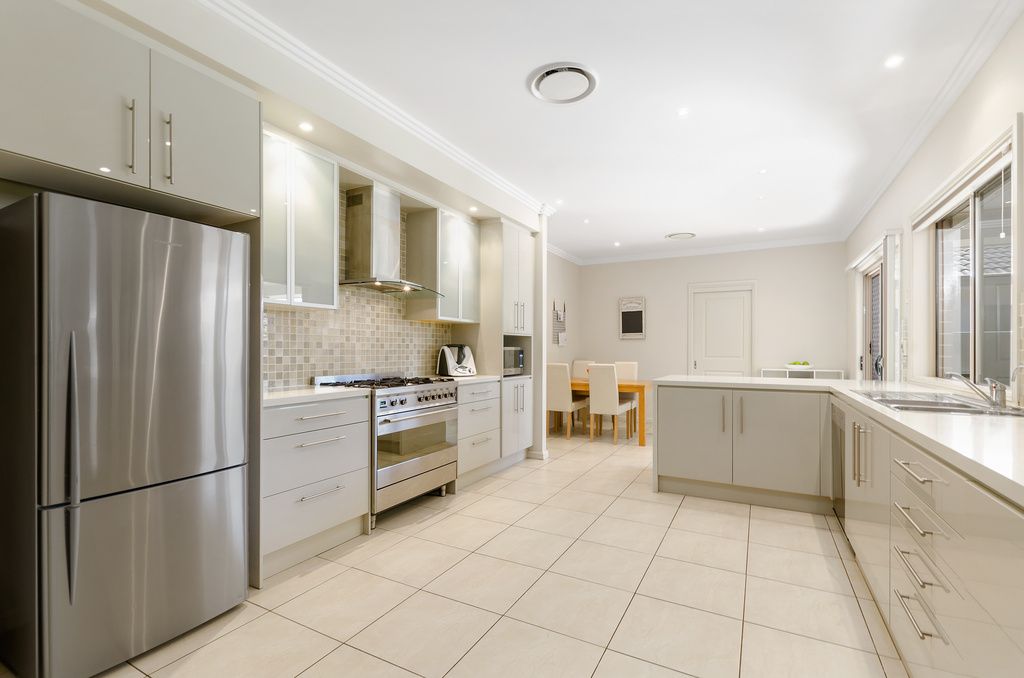 23 Waterview Ave, Haywards Bay NSW 2530, Image 2