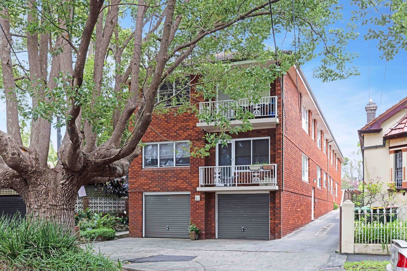 2 bedrooms Apartment / Unit / Flat in 2/19 David Street MARRICKVILLE NSW, 2204