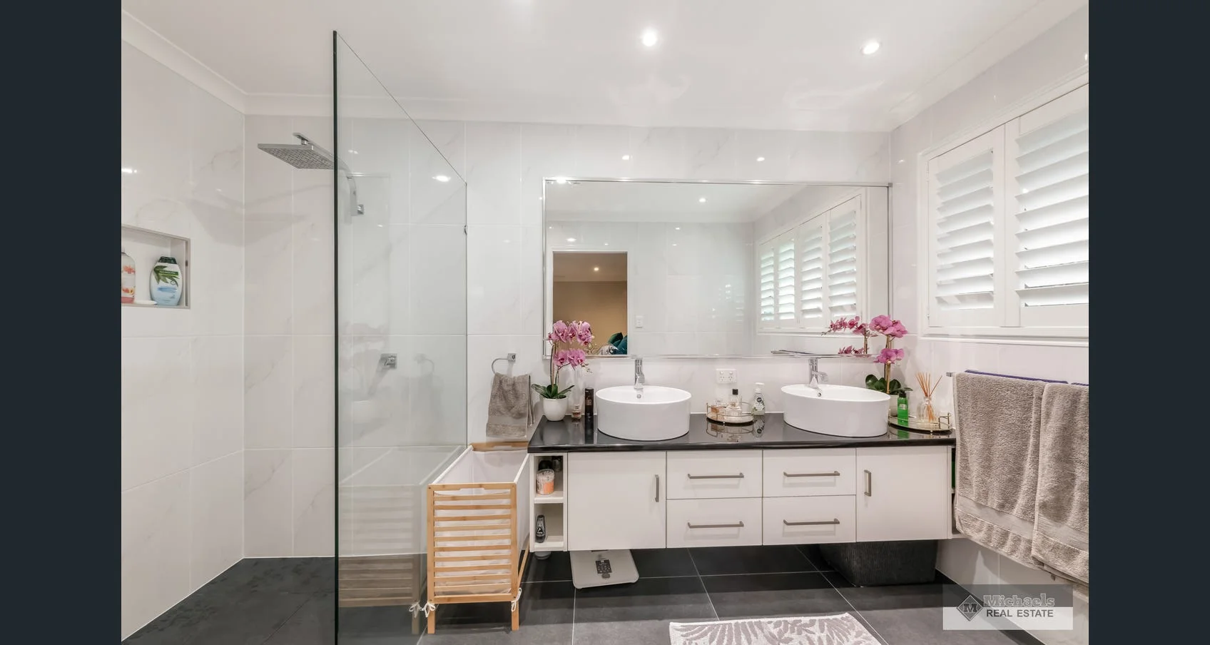 Additional image 10 of 19 tree close, Thabeban QLD 4670