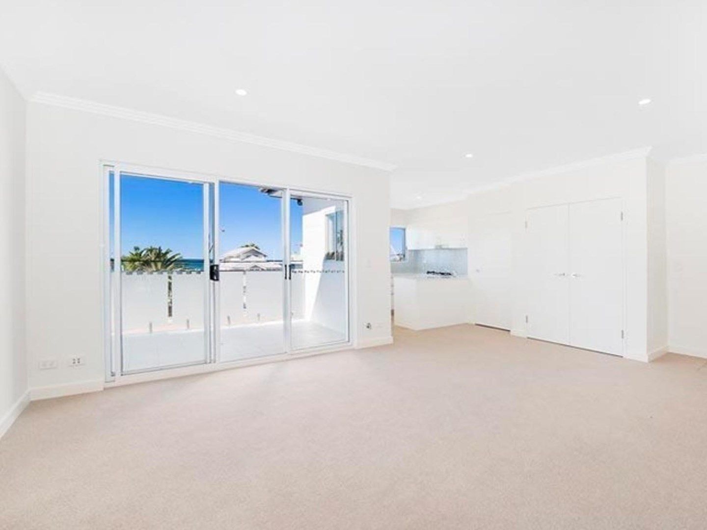 2 bedrooms Apartment / Unit / Flat in 28/1219-1225 Pittwater Road COLLAROY NSW, 2097