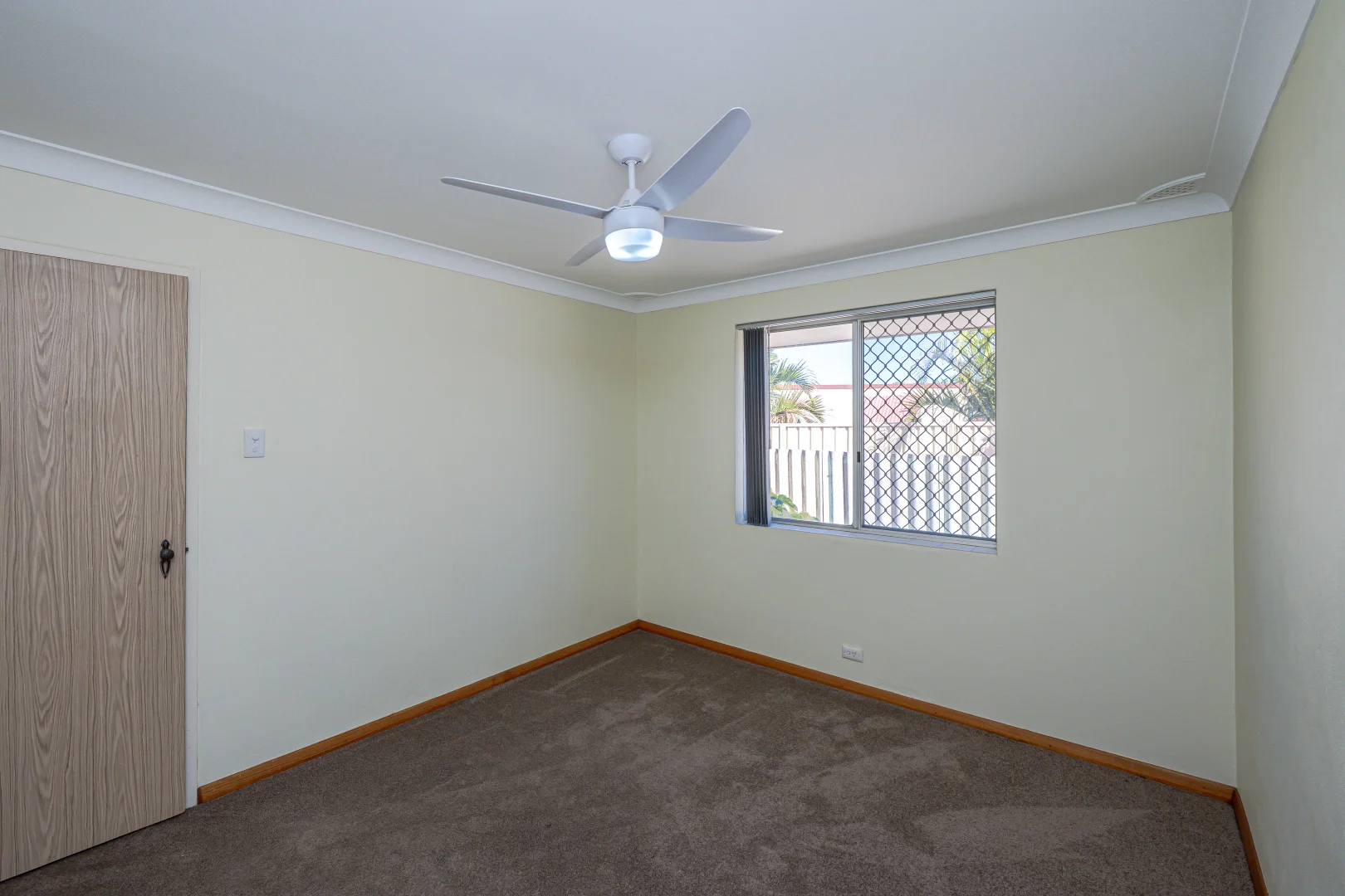 Additional image 9 of 279B Fifth Street, Wonthella WA 6530