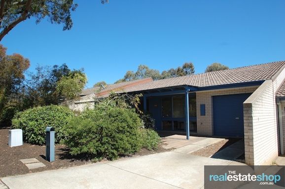 10 Brownlow Place, Holt ACT 2615