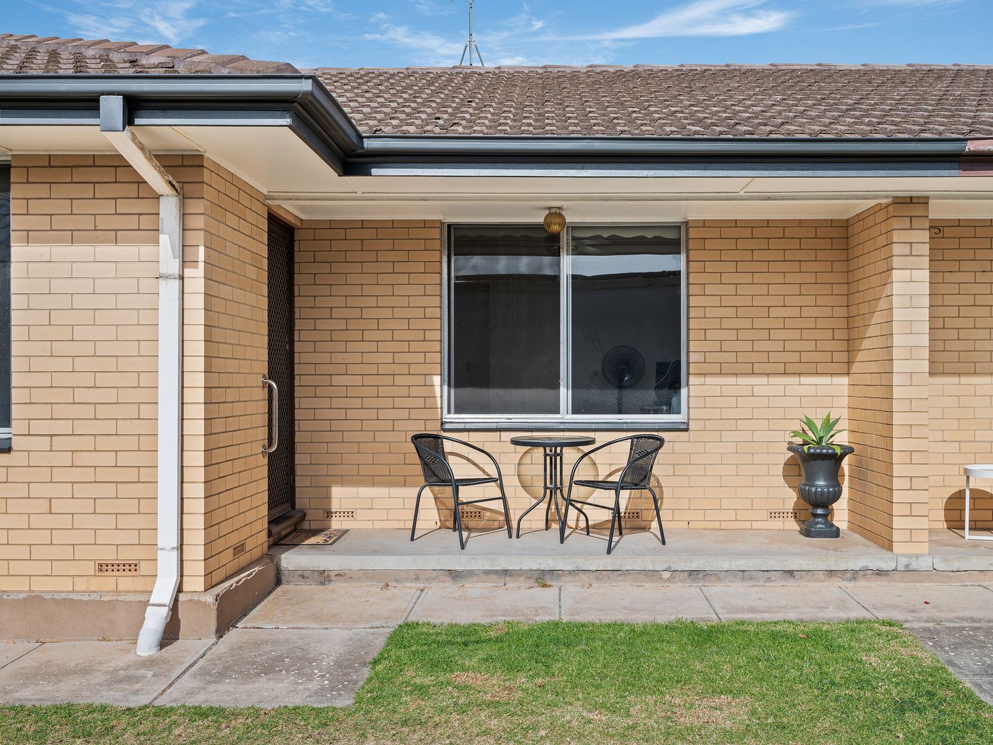 2/111 Dyson Road, Christies Beach SA 5165, Image 1