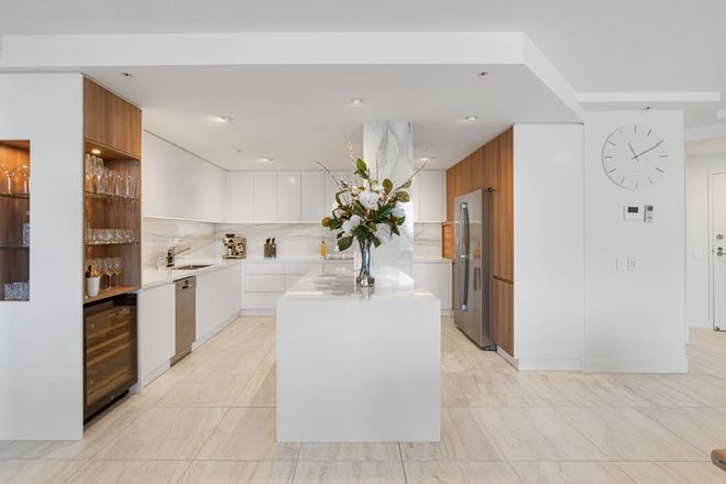 16/177 Old Burleigh Road Broadbeach 4218 - Image 5