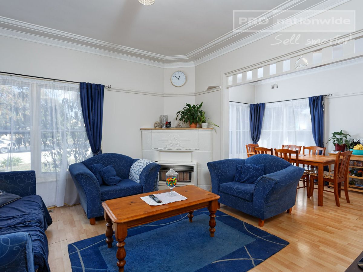 53 Ashmont Avenue, Ashmont NSW 2650, Image 1