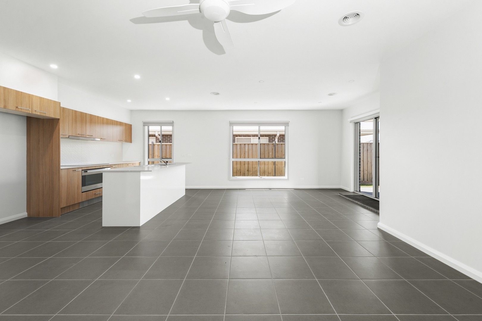 4 bedrooms House in 19 Telluride Dr WINTER VALLEY VIC, 3358