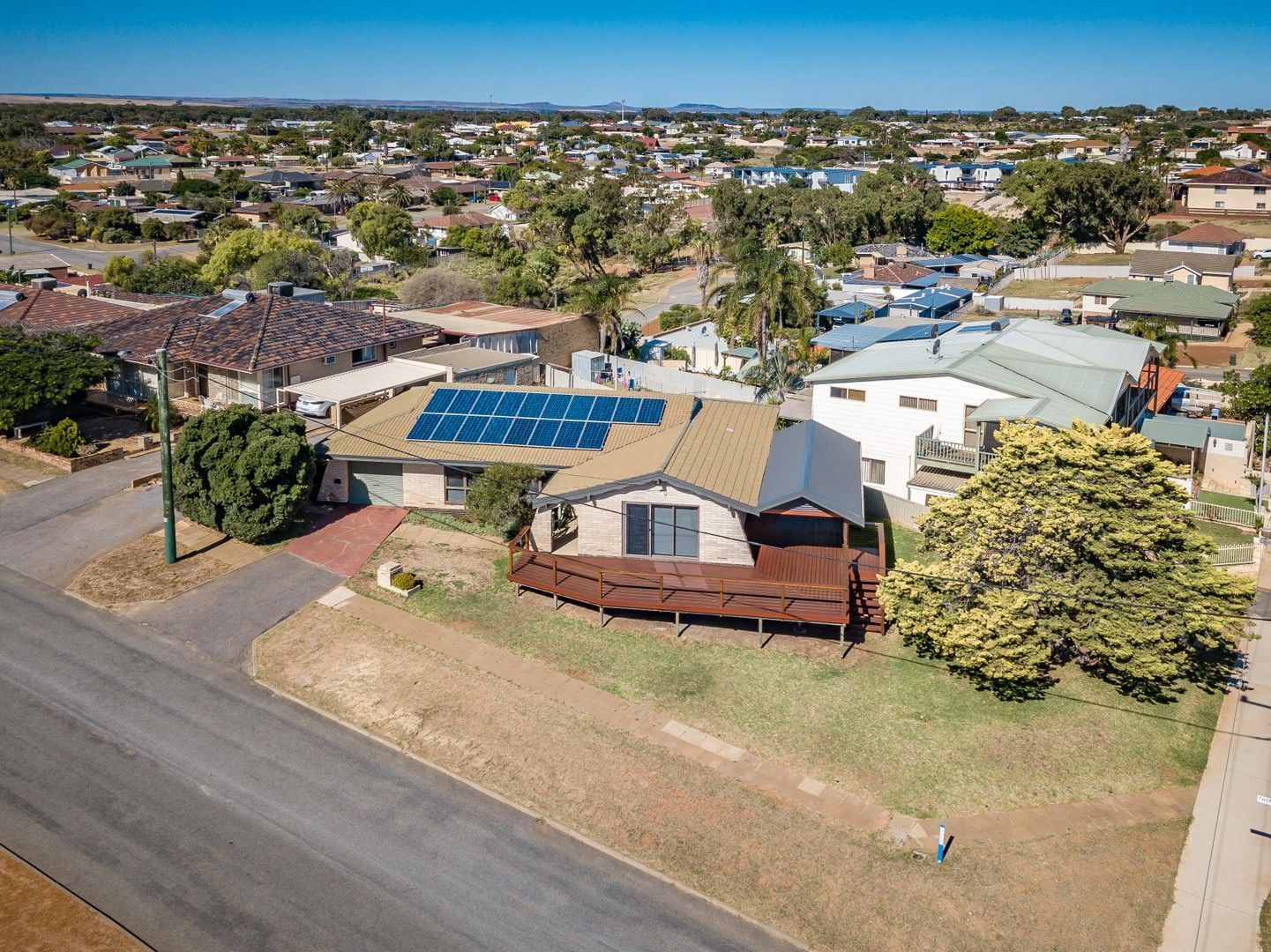 2 Thomas Avenue, Geraldton WA 6530, Image 0