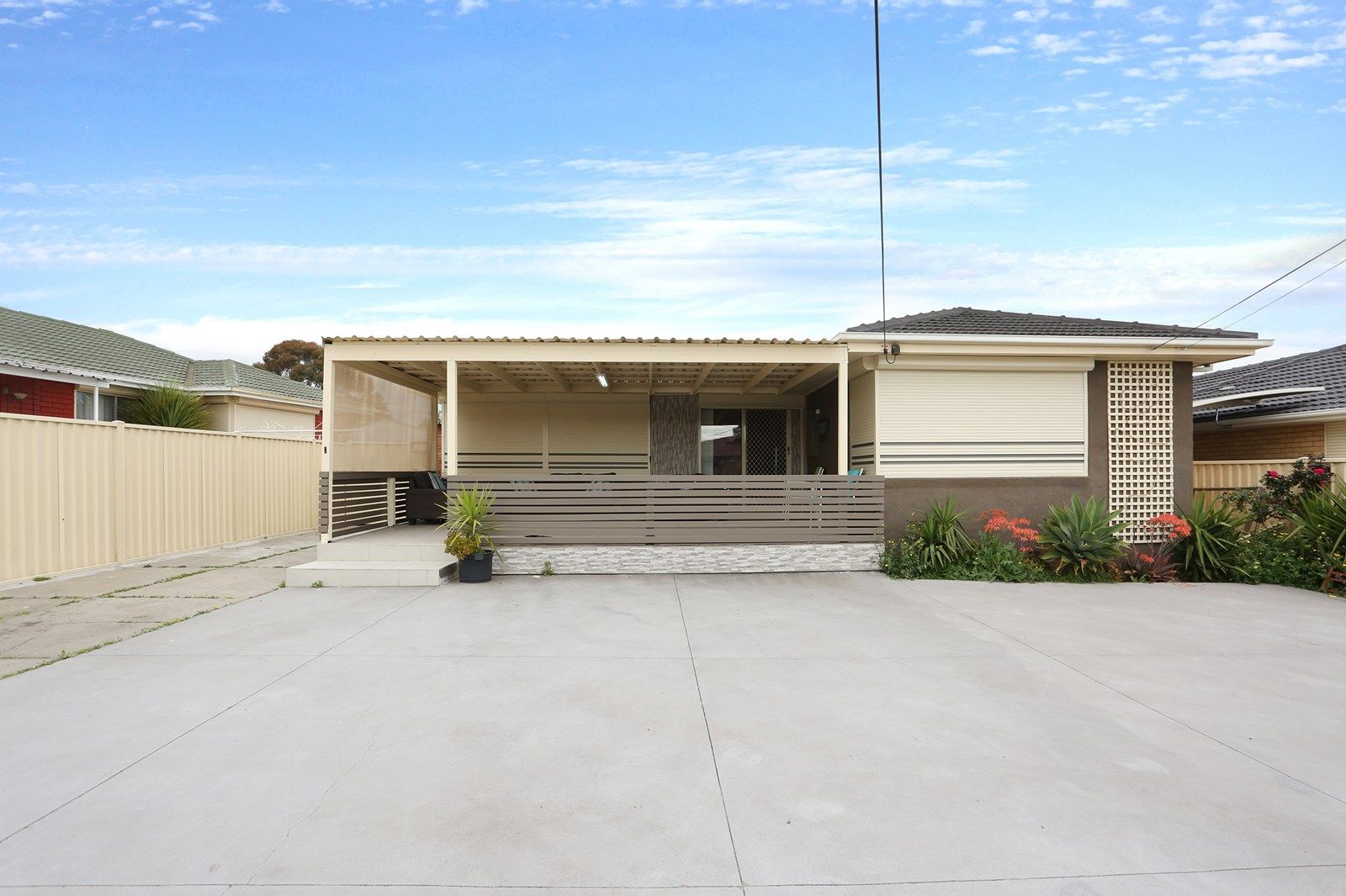 17 Tooradin Avenue, Dallas VIC 3047, Image 0