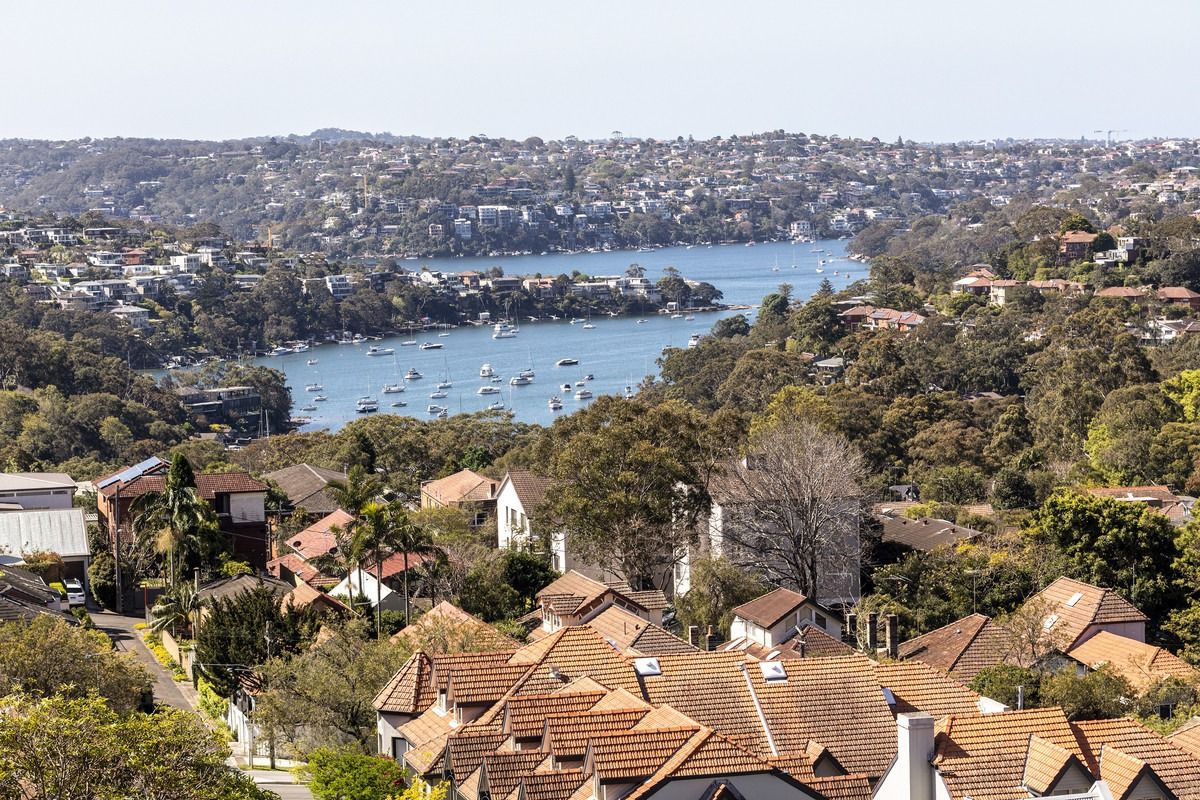 1 bedrooms Apartment / Unit / Flat in 701/221 Ben Boyd Road CREMORNE NSW, 2090