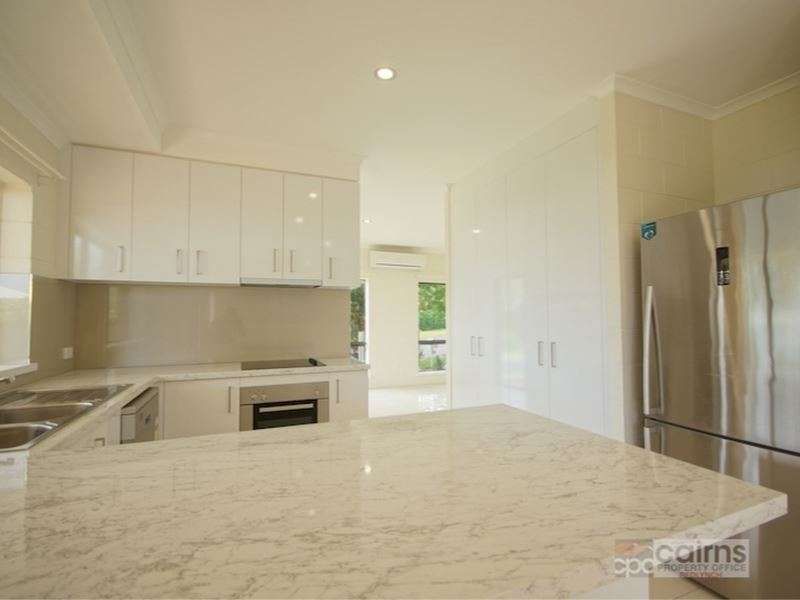 2 Toona Terrace, Redlynch QLD 4870, Image 0