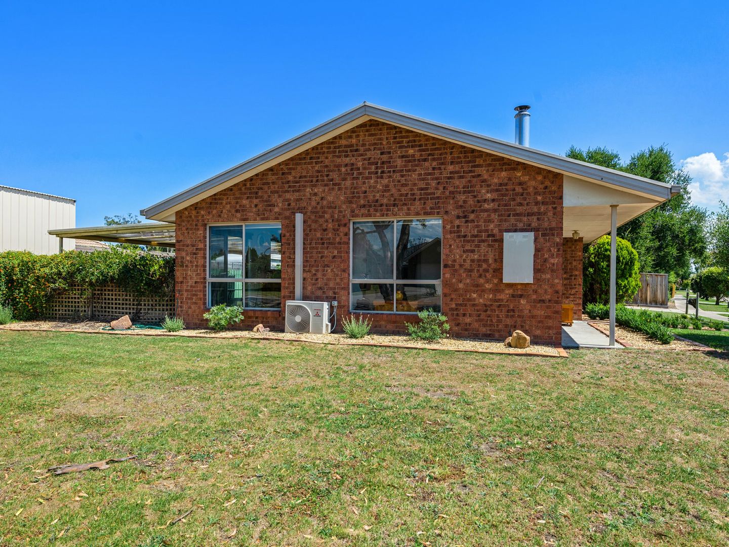 2 Tairua Place, Eastwood VIC 3875, Image 2