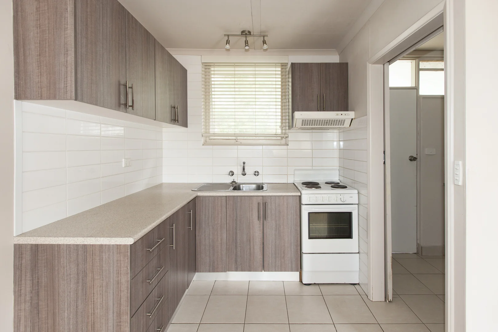 Additional image 5 of 2/11 High Street, Ararat VIC 3377