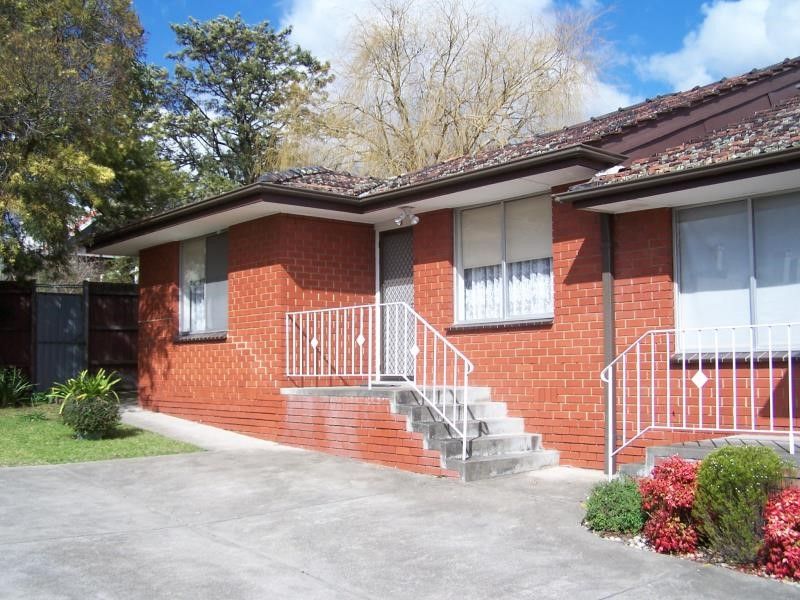 2 bedrooms Apartment / Unit / Flat in 6/54 Myrtle Street IVANHOE VIC, 3079