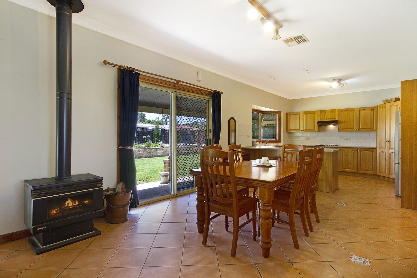 88a Fifth Avenue, LLANDILO NSW 2747, Image 2