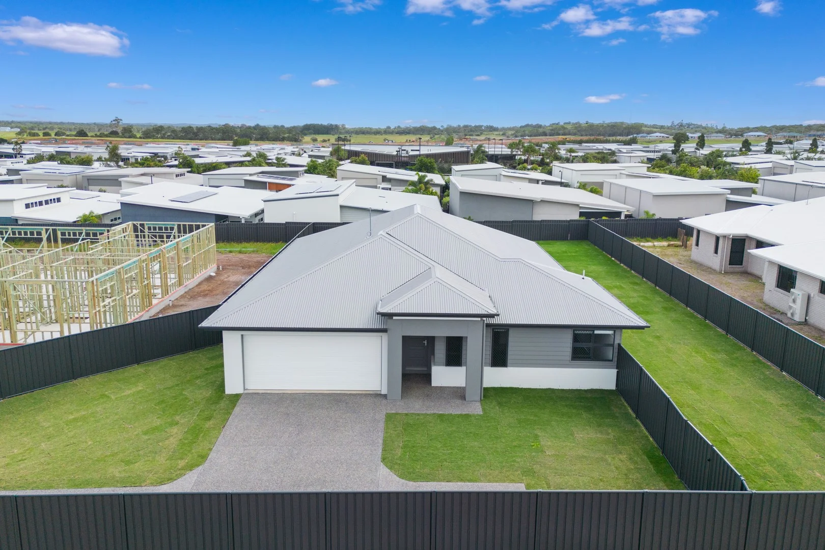 Primary image of 7 Woodruff Crescent, Nikenbah QLD 4655