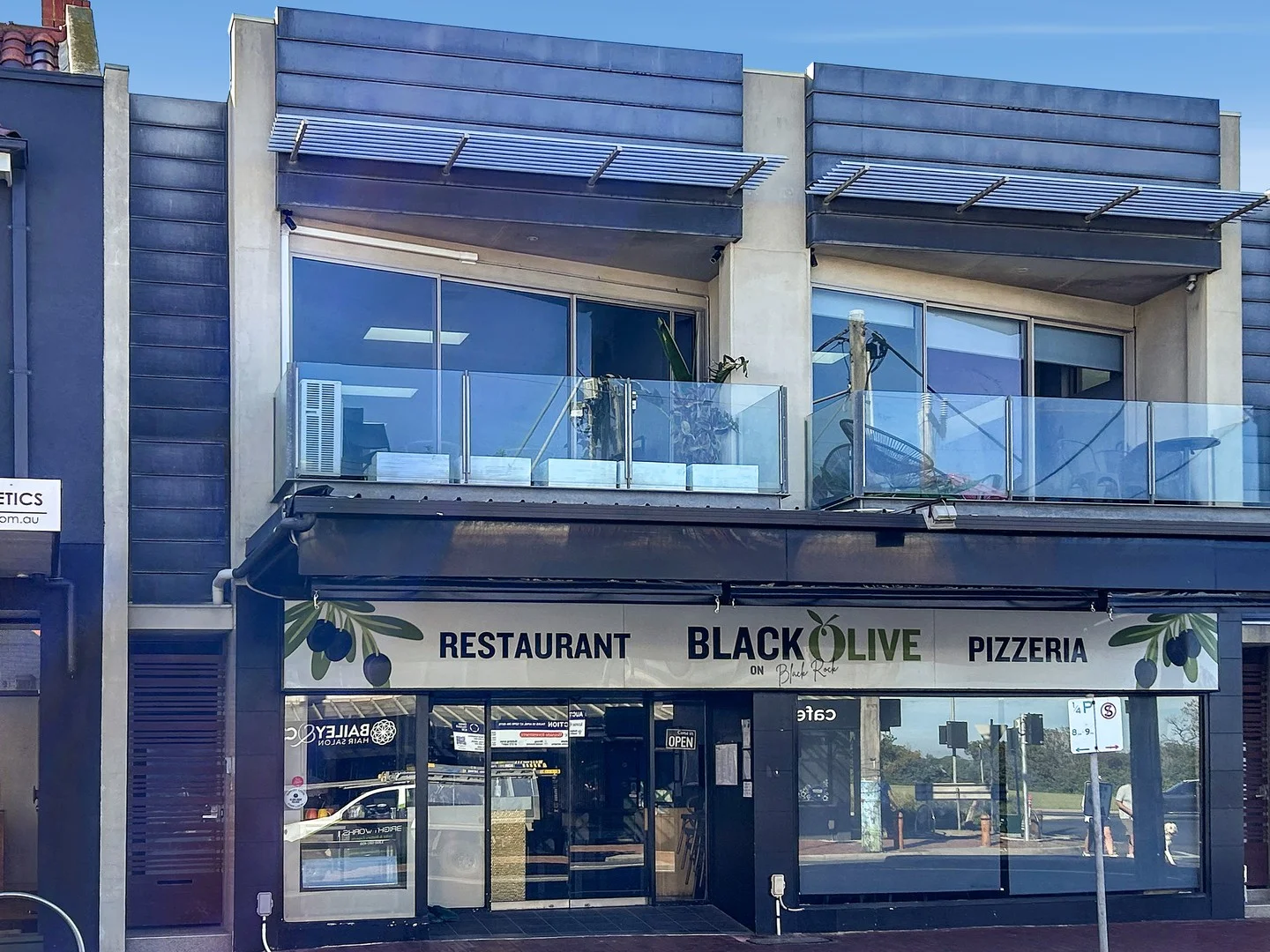 1/8 Bluff Rd, Black Rock VIC 3193