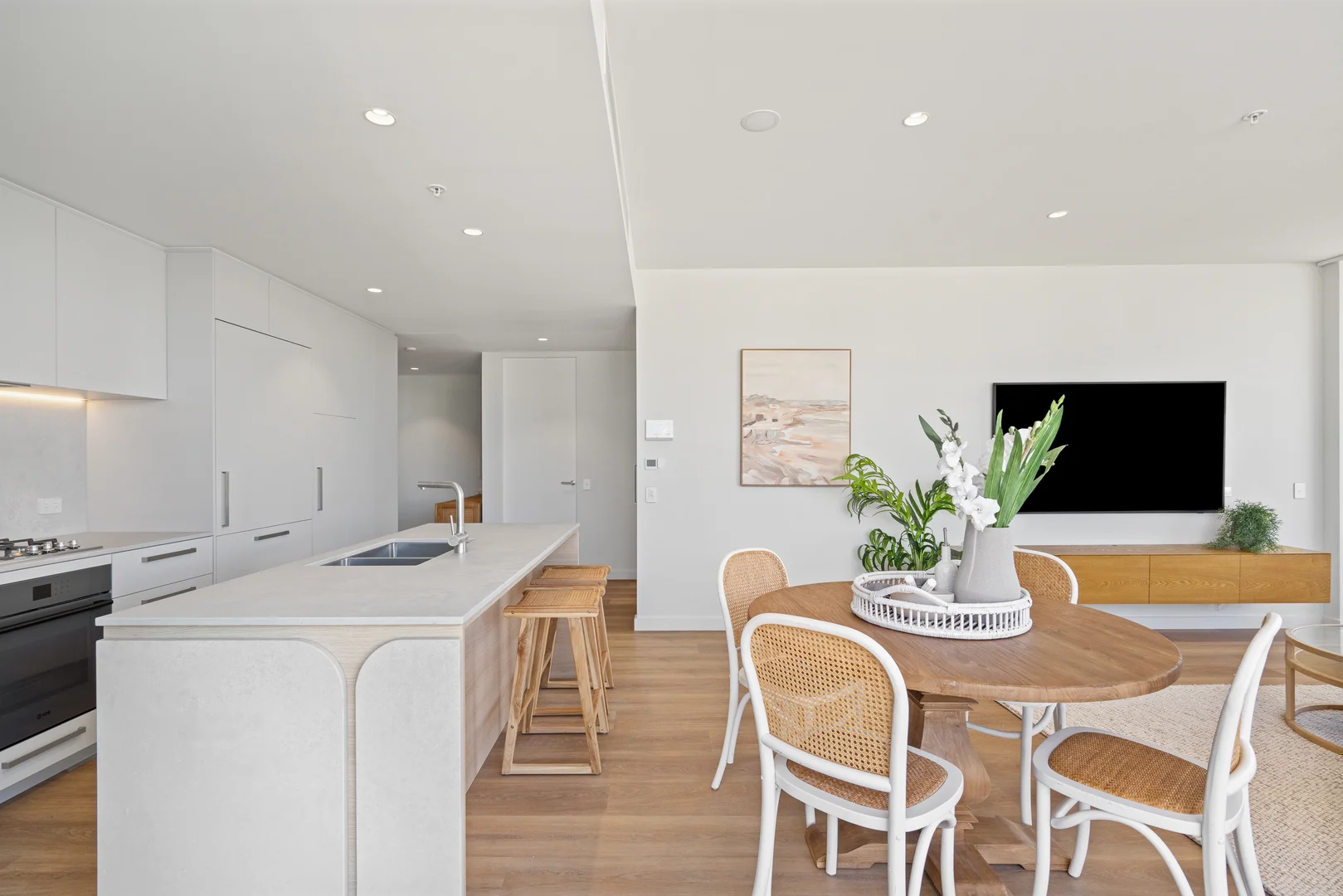 Additional image 12 of 607/4 Miles Street, Kirra QLD 4225