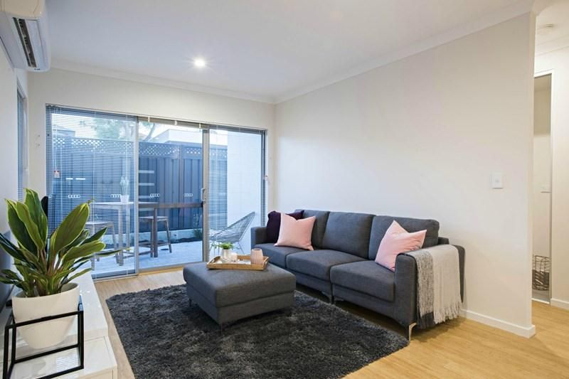 4/18 Brady Street, Mount Hawthorn WA 6016, Image 2