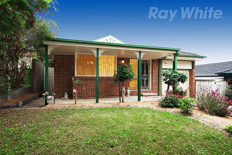 14 COMMERFORD PLACE, Chirnside Park VIC 3116, Image 0