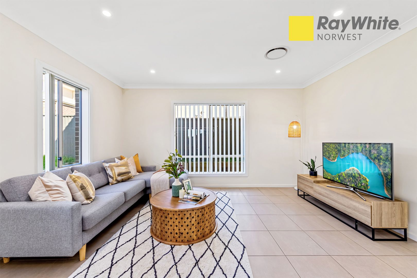 18 Bayswater Avenue, Tallawong NSW 2762, Image 2