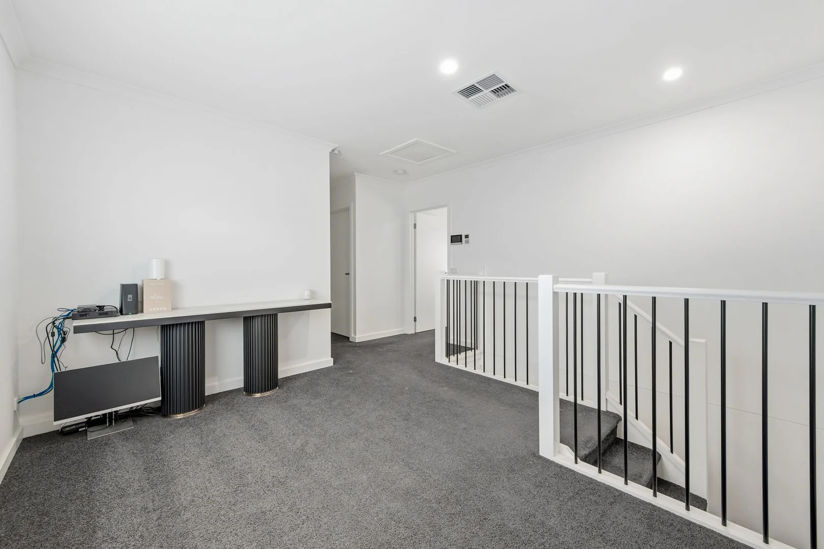 Additional image 5 of 3/4 Rubida Court, Endeavour Hills VIC 3802