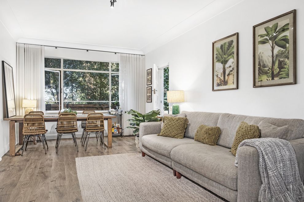 2 bedrooms Apartment / Unit / Flat in 4/11 Northwood Road LANE COVE NSW, 2066