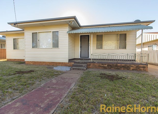 27 Young Street, Dubbo NSW 2830