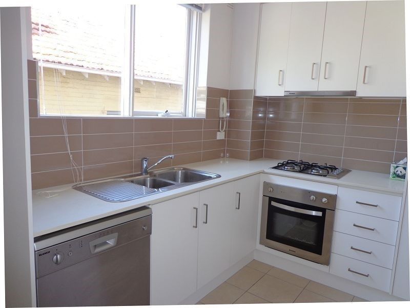 1 bedrooms Apartment / Unit / Flat in 3/42 Wilgah Street ST KILDA EAST VIC, 3183