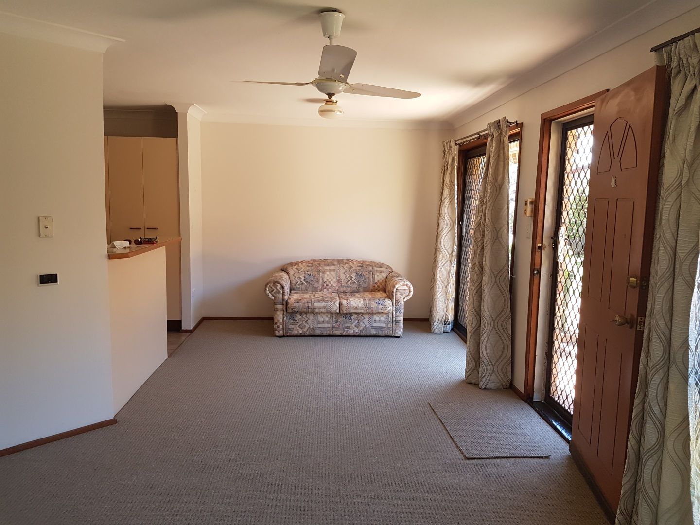 37 St Kevins, Benowa QLD 4217, Image 2