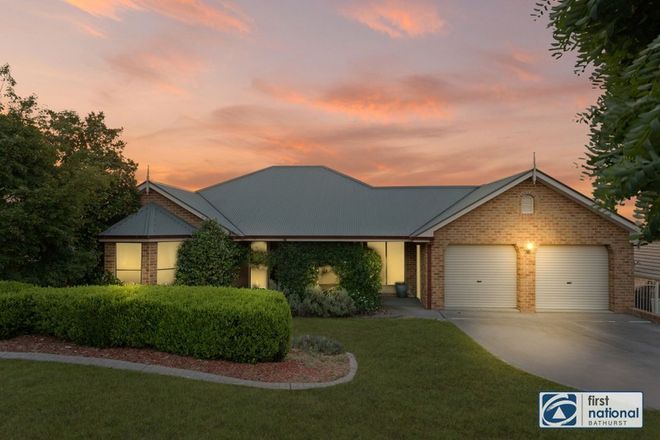 Picture of 33 Endurance Court, LLANARTH NSW 2795