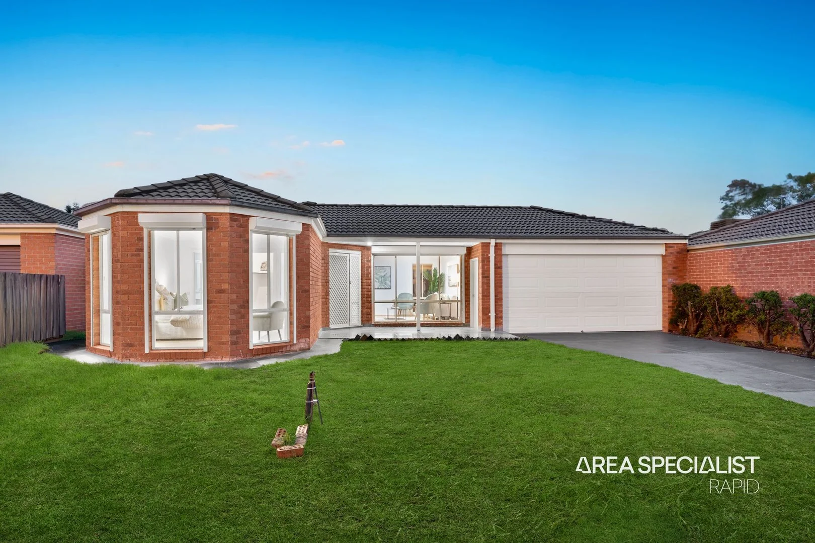 39 Strabane Way, Hampton Park VIC 3976