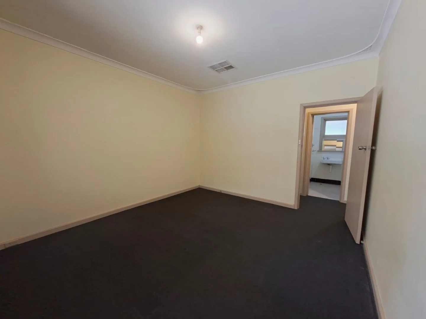 Additional image 8 of 32A Forest Road, Armadale WA 6112