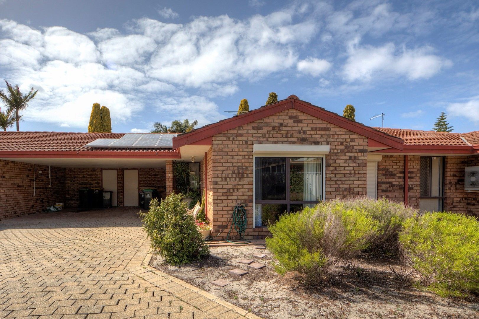 2 bedrooms Villa in 3/354 Coode Street DIANELLA WA, 6059
