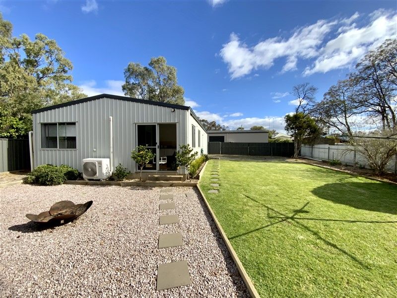 49 Flint Street, Forbes NSW 2871, Image 2