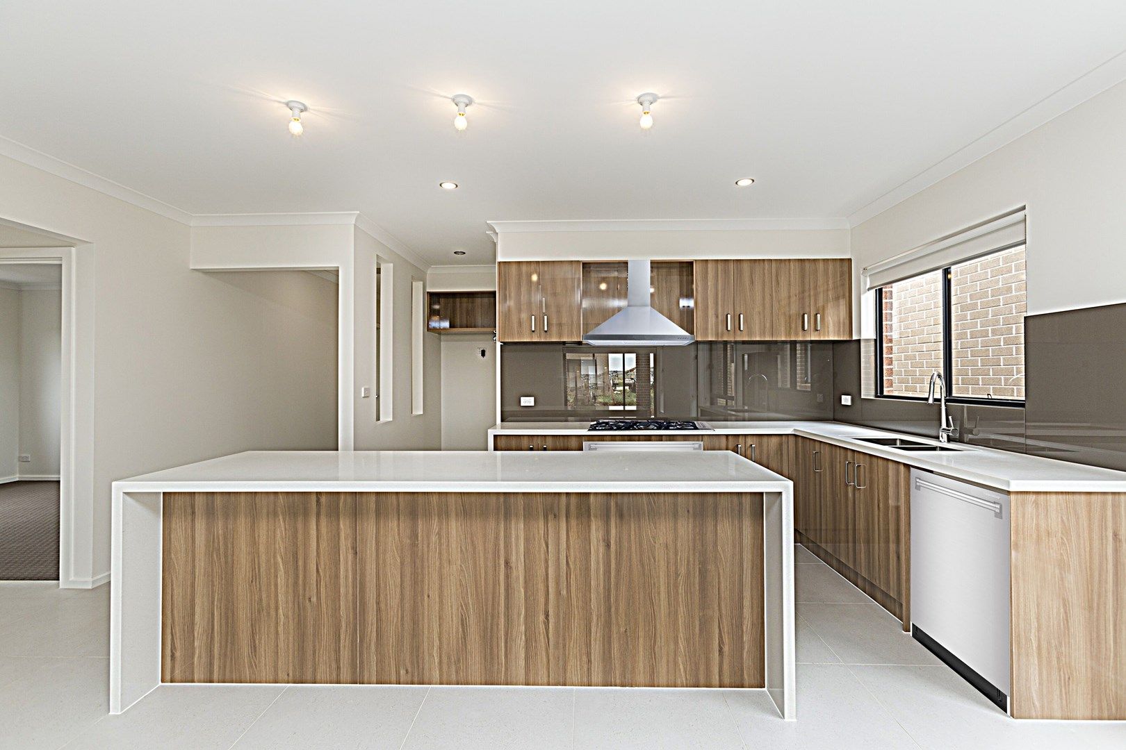 4 bedrooms House in 11 Myrrnong AINTREE VIC, 3336