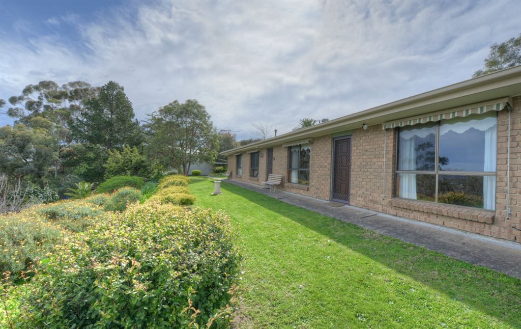 7 Melingie Court, Happy Valley SA 5159, Image 0