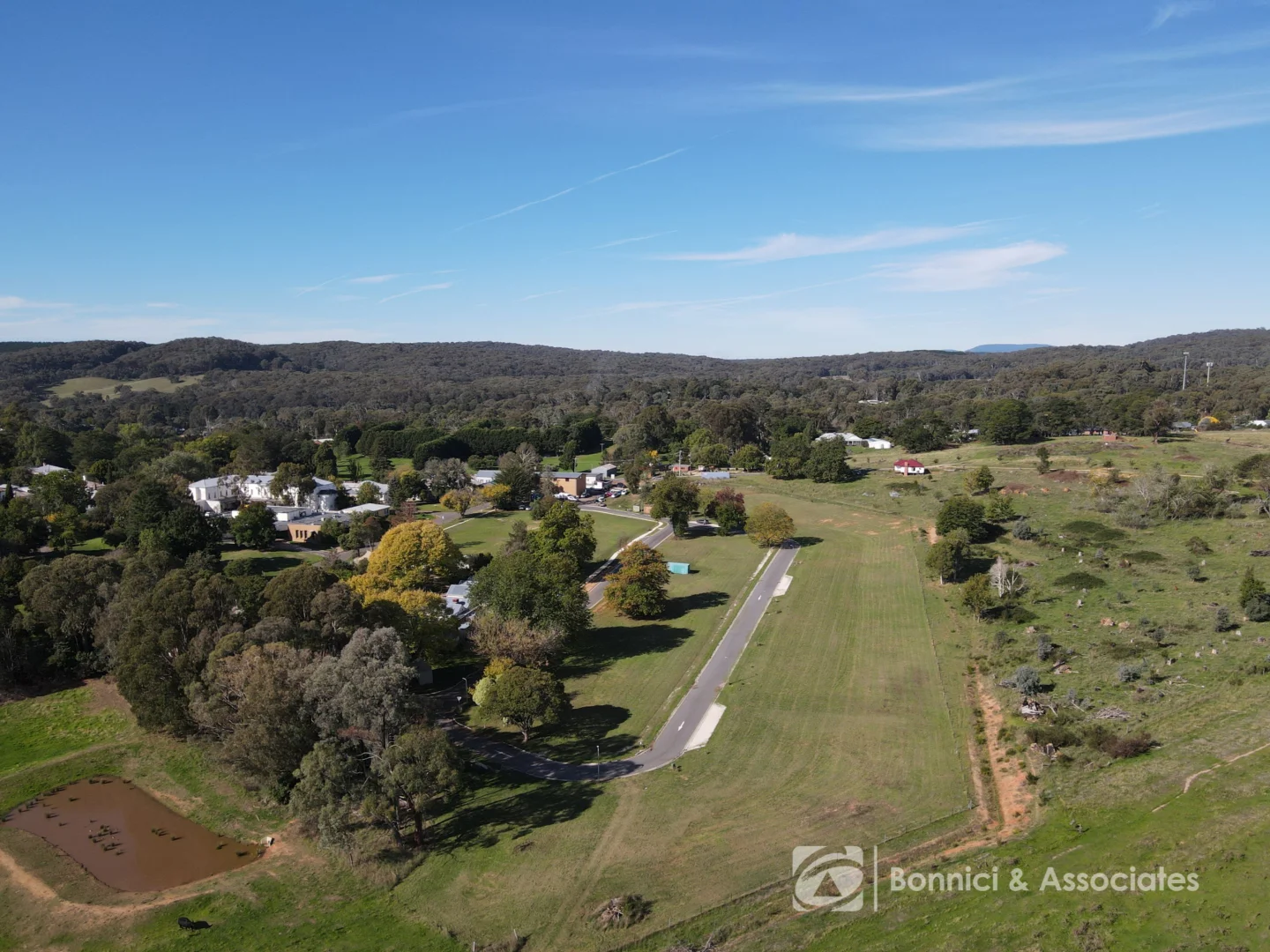 Additional image 3 of 36 - 60 Mayday Hill, Beechworth VIC 3747