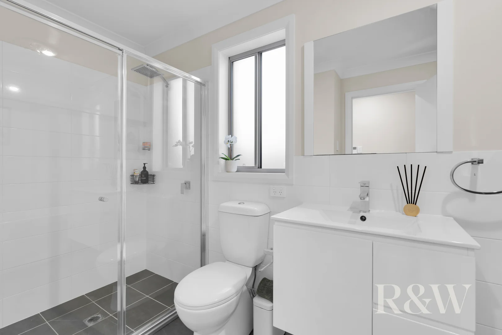 Additional image 13 of 33 Minnamurra Drive, Gregory Hills NSW 2557