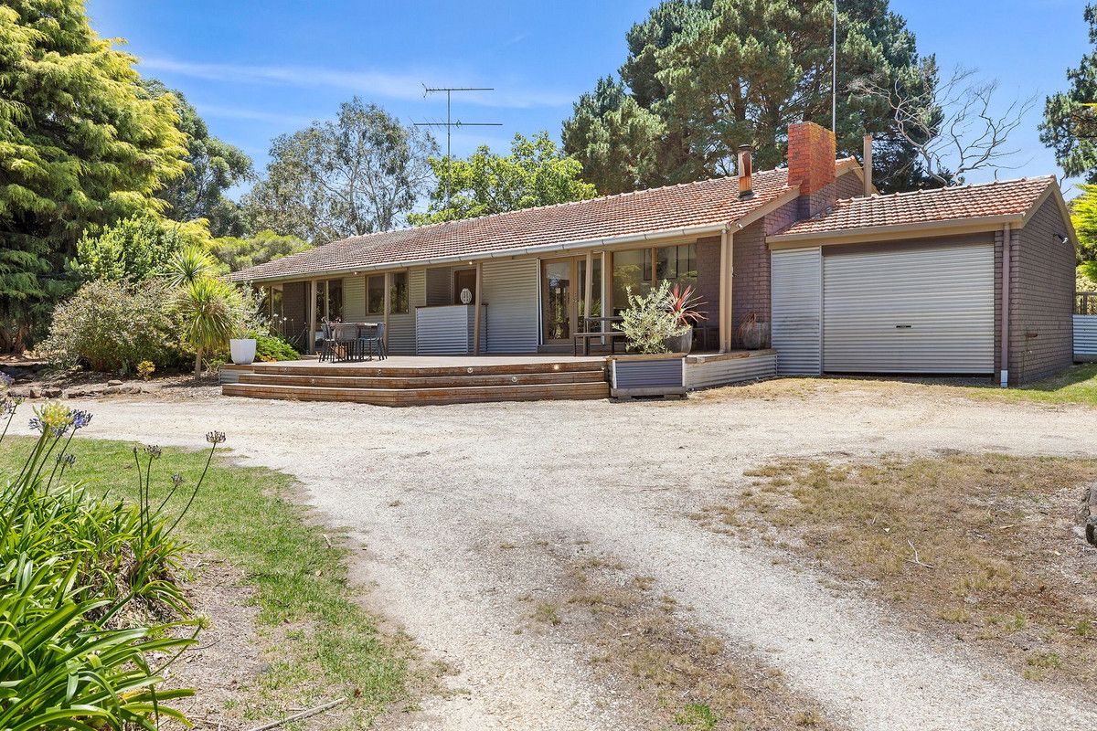 4 bedrooms House in 95 South Beach Road TORQUAY VIC, 3228