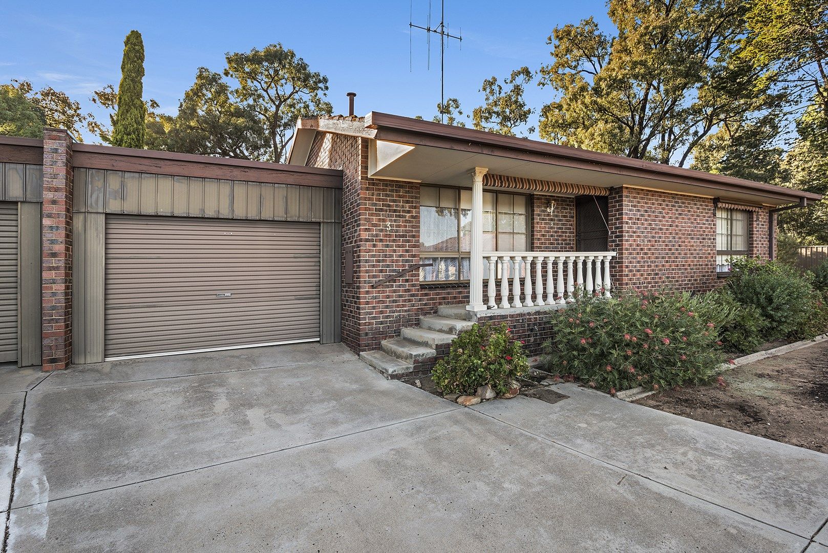 3/7 Carola Court, Kennington VIC 3550, Image 0