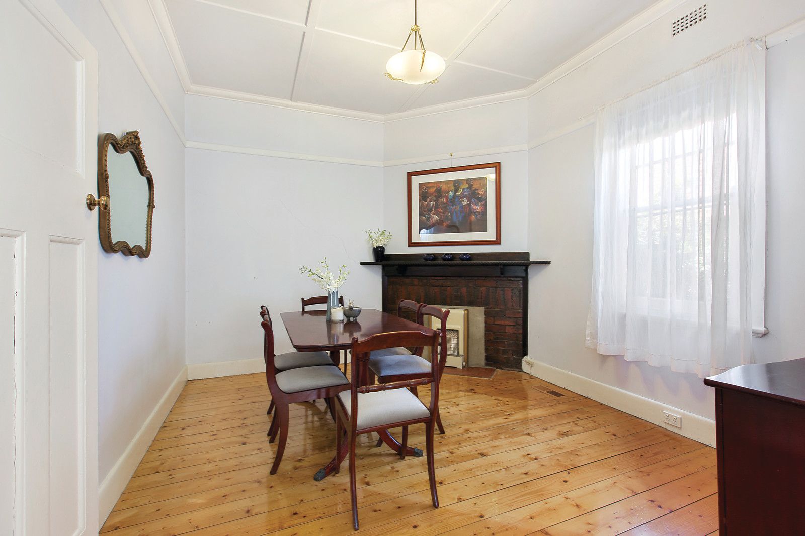 9 Moorhead Street, Camberwell VIC 3124, Image 2