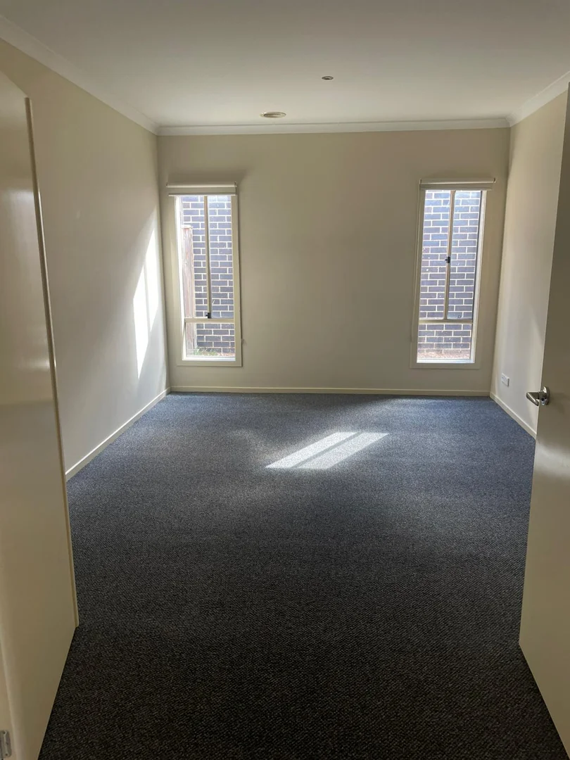 Additional image 5 of 296 Saltwater Promenade, Point Cook VIC 3030